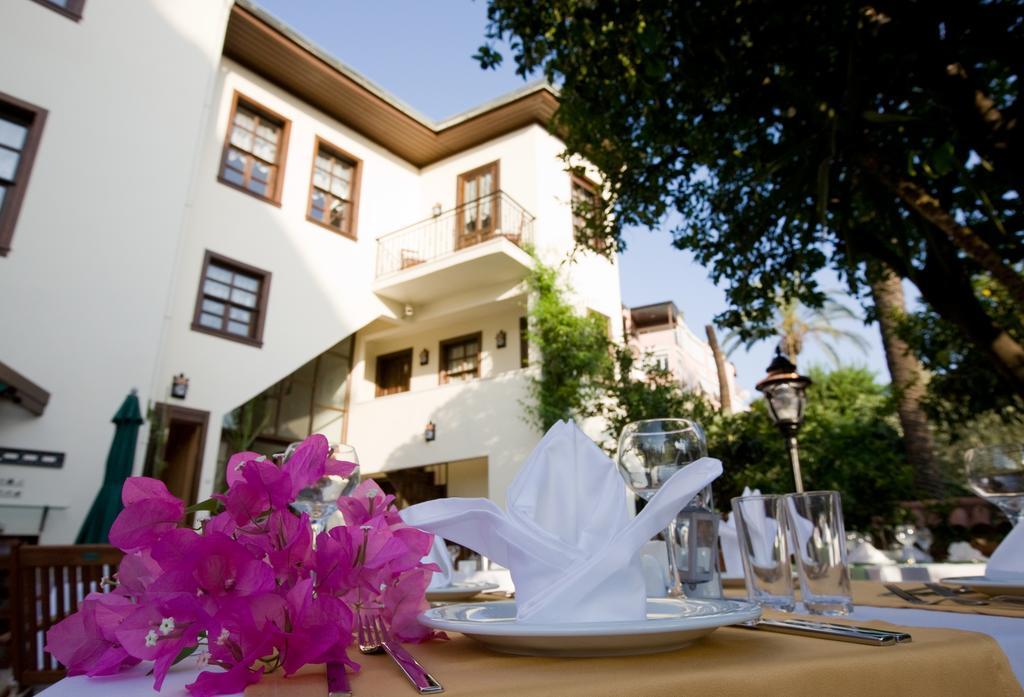 Deja Vu Hotel Antalya Exterior photo